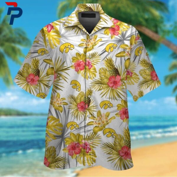 Iowa Hawkeyes Short Sleeve Button Up Tropical Hawaiian Shirt VER021